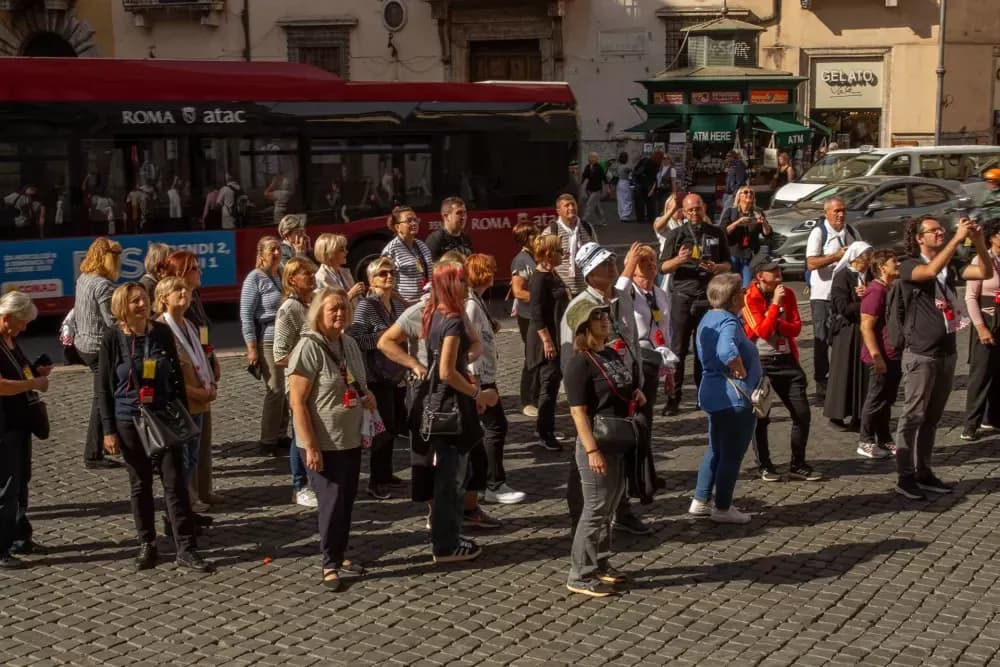 VELIKA FOTOGALERIJA: Vjernici Požeške biskupije hodočastili u Rim povodom jubileja i 1100. obljetnice Splitskih sabora