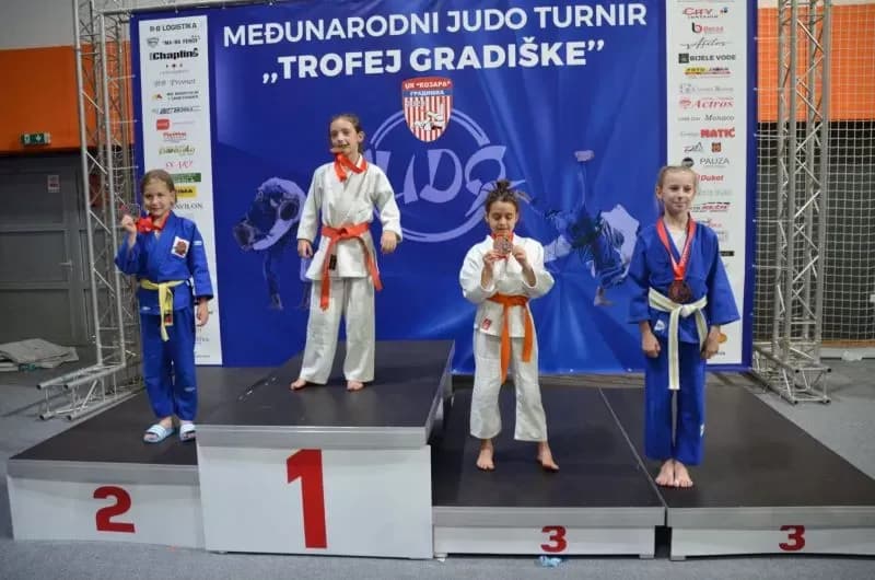 Mali borci velikog srca: Judaši Slavonca zasjali na međunarodnom turniru u Gradišci