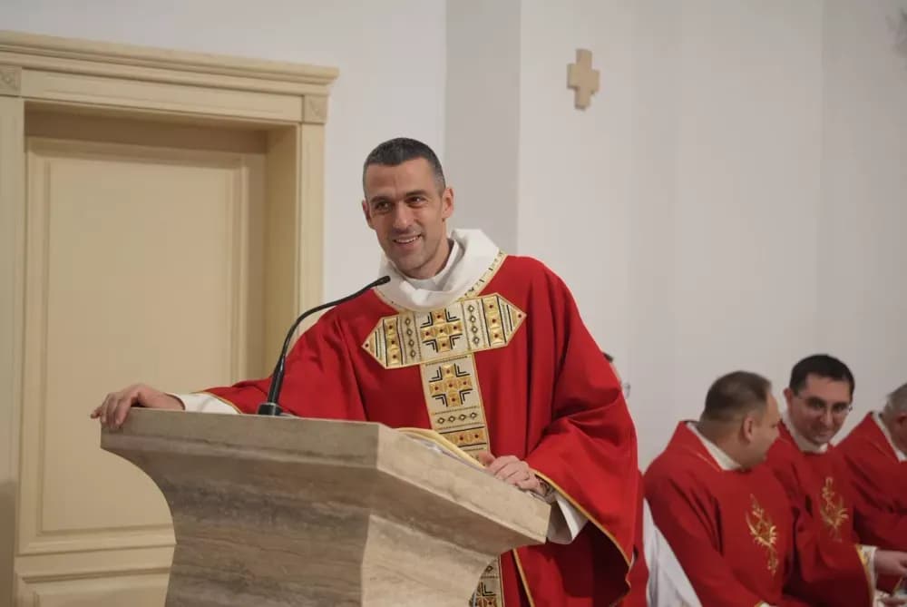 Polaganjem vijenaca i svečanom misom započelo obilježavanje Dana Općine Jakšić
