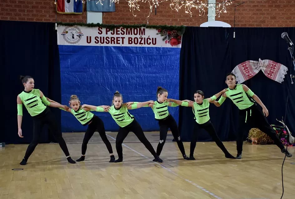 Brestovačka priredba donijela poruke zajedništva, empatije i dobrote