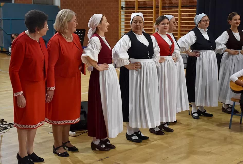 Brestovačka priredba donijela poruke zajedništva, empatije i dobrote