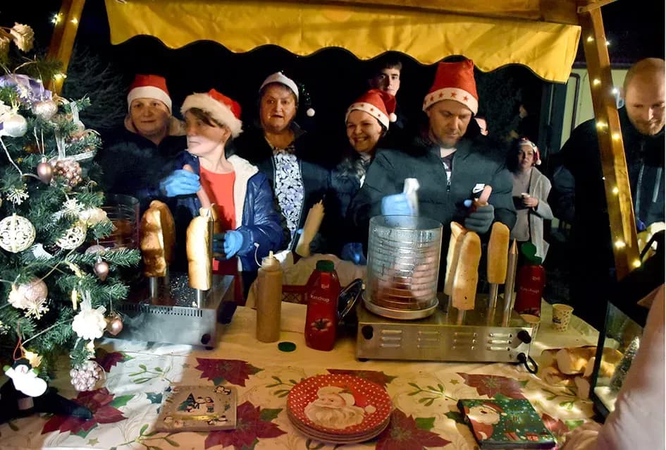 Advent u Ljeskovici: Zajedništvo, pjesma i darovi unijeli blagdansku radost u Dom za odrasle osobe