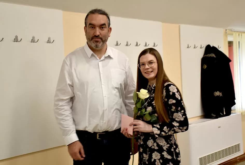 Općina Jakšić nastavila s podrškom obiteljima: Načelnik Kovačević i predsjednik Obradović uručili naknade za 28 novorođenih