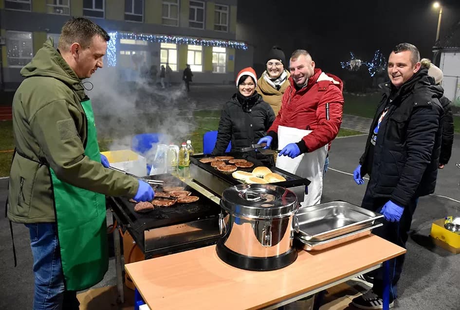 Drugi Advent u Čaglinu: Blagdanska čarolija okupila mještane unatoč prohladnom vremenu
