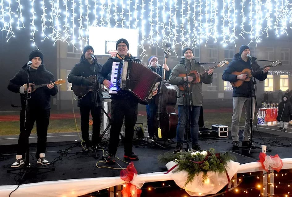 Drugi Advent u Čaglinu: Blagdanska čarolija okupila mještane unatoč prohladnom vremenu