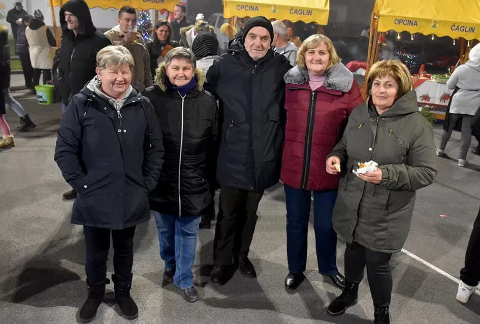 Drugi Advent u Čaglinu: Blagdanska čarolija okupila mještane unatoč prohladnom vremenu