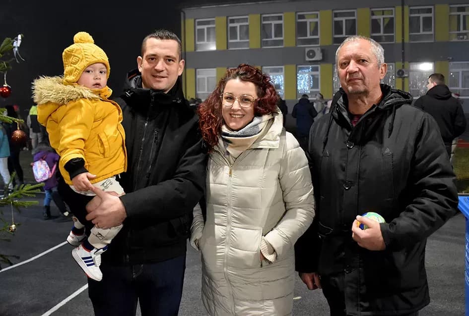 Drugi Advent u Čaglinu: Blagdanska čarolija okupila mještane unatoč prohladnom vremenu
