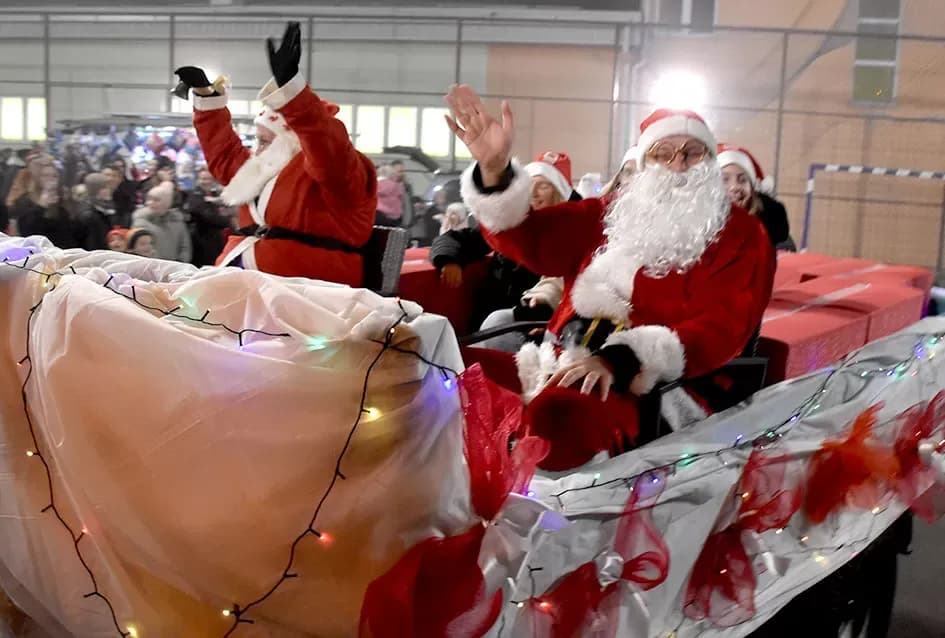 Drugi Advent u Čaglinu: Blagdanska čarolija okupila mještane unatoč prohladnom vremenu