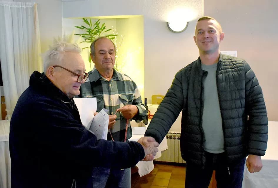 Održan Božićni šahovski turnir u Kutjevu: Gosti iz Jajca po treći puta najbolji
