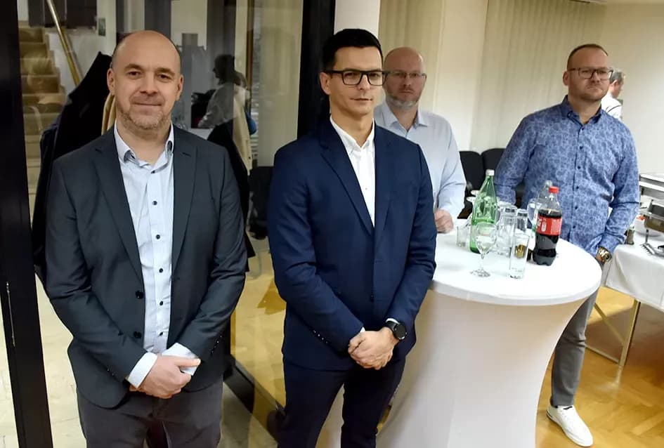 [FOTO] Blagdansko povezivanje požeških gospodarstvenika