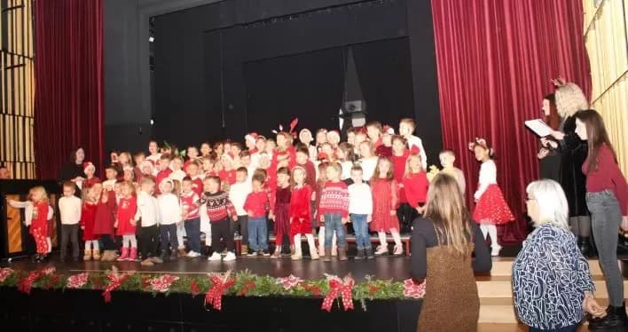 Održan Božićni koncert Dječjeg vrtića „Tratinčica“ Pleternica