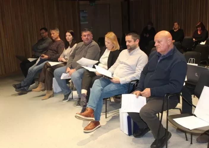 SJEDNICA PLETERNIČKOG GRADSKOG VIJEĆA Usvojen rebalans proračuna, završena prva faza obnove kolnika od Kuzmice do Vesele, promjena ravnatelja Knjižnice