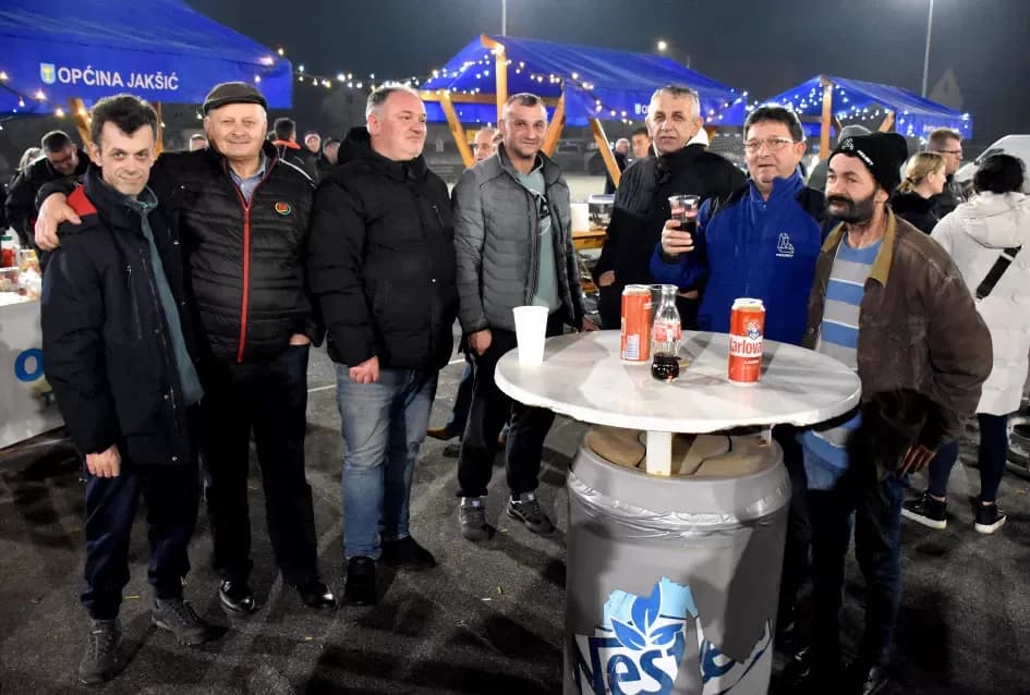Jakšić dobio novu tradiciju: Veliki odaziv na adventsko druženje