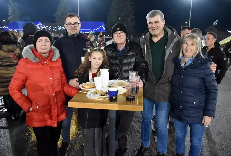 Jakšić dobio novu tradiciju: Veliki odaziv na adventsko druženje