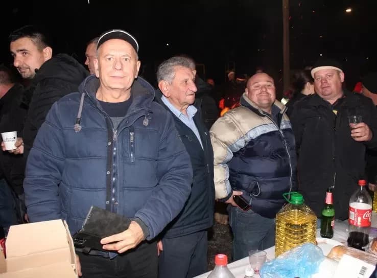 U BEĆARSKOM ŠORU: Božićni sajam, druženje s vatrogascima i Tamburaškim sastavom „Paori“