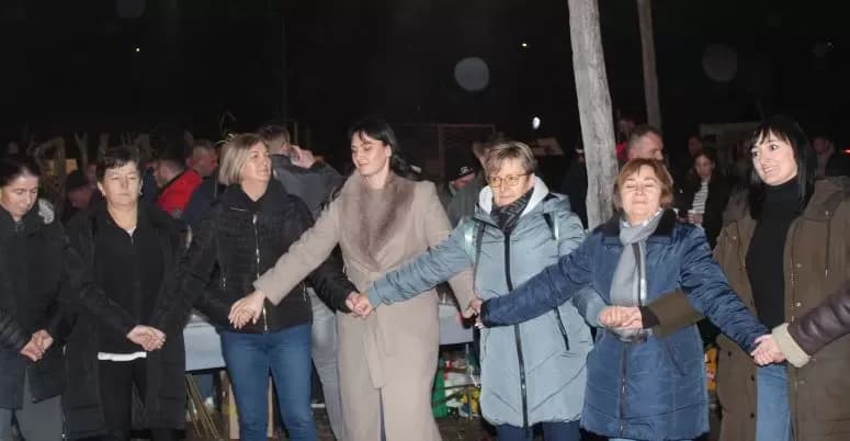 U BEĆARSKOM ŠORU: Božićni sajam, druženje s vatrogascima i Tamburaškim sastavom „Paori“
