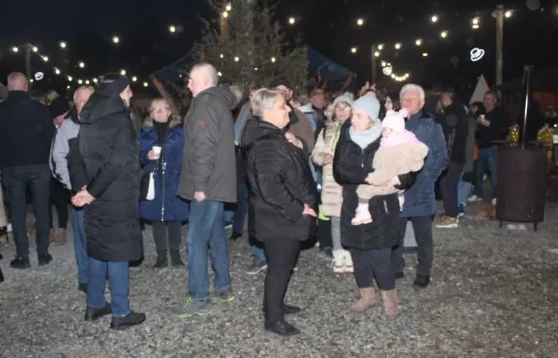 U BEĆARSKOM ŠORU: Božićni sajam, druženje s vatrogascima i Tamburaškim sastavom „Paori“