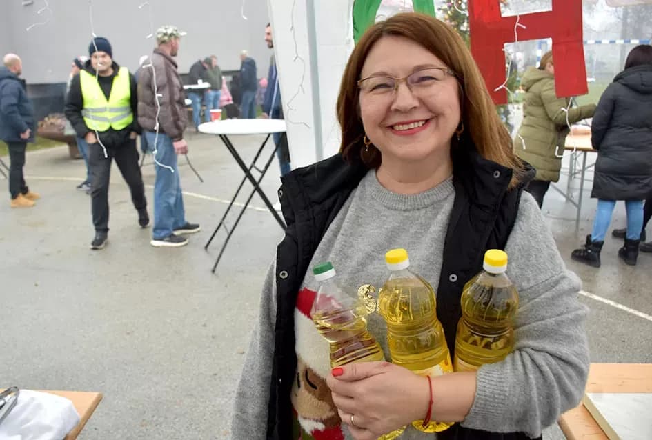Božićna bajka u Tekiću: Prvi Advent okupio mještane u plemenitom cilju