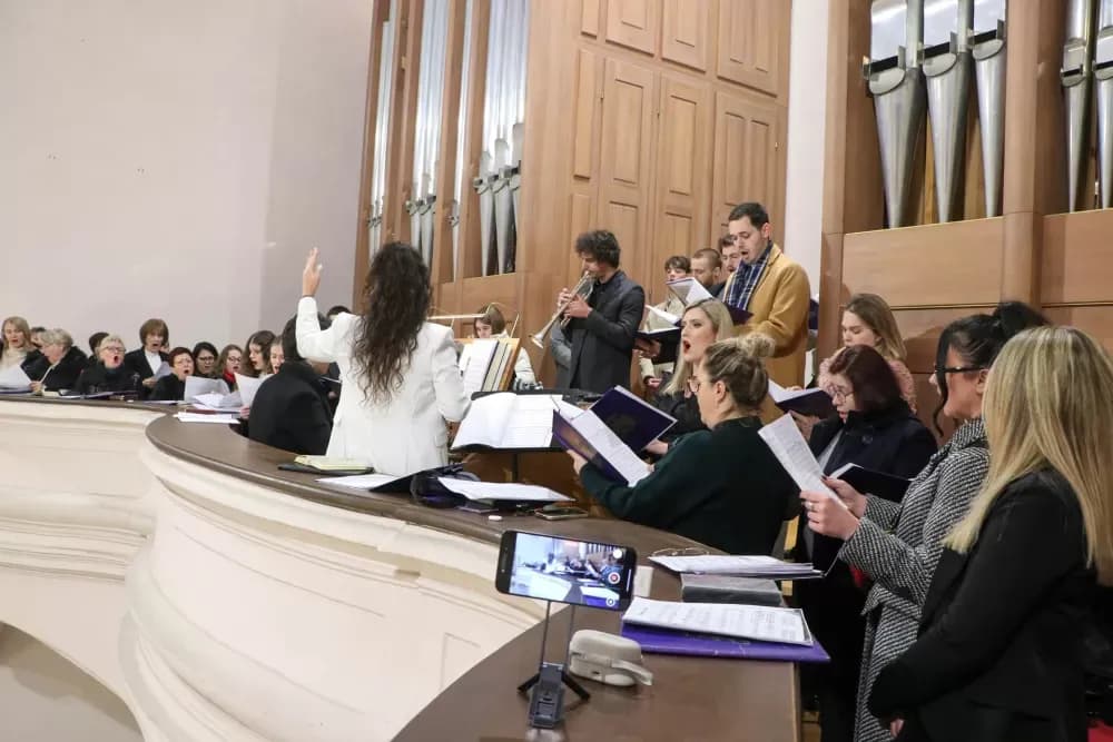 Misa polnoćka u požeškoj Katedrali