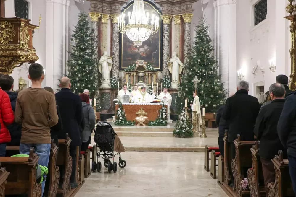 Misa polnoćka u požeškoj Katedrali
