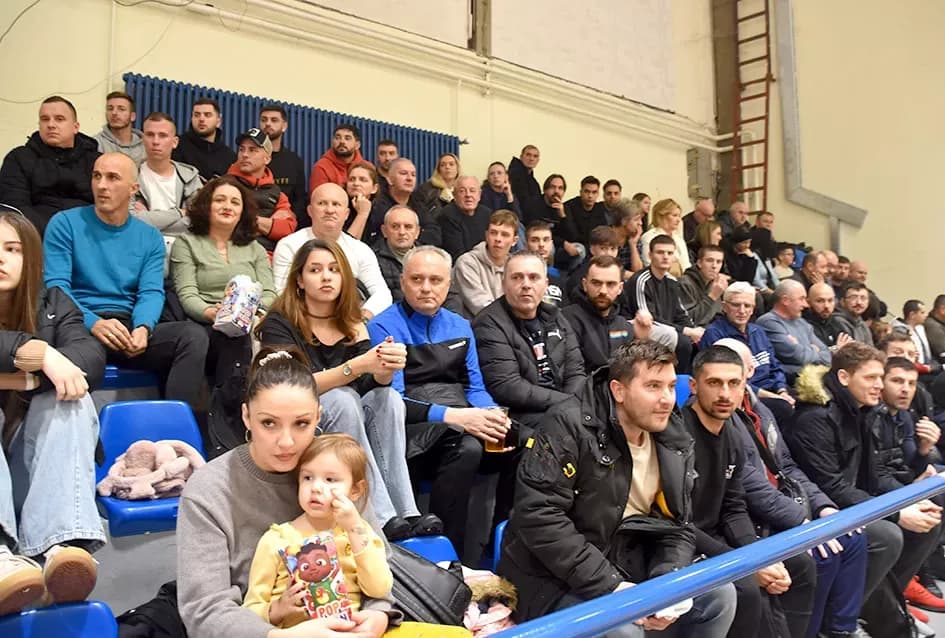 VELIČANSTVENA ZAVRŠNICA U GRABRIKU: Ekipa ʼSamsoneʼ osvojila Požegu i pokazala ogromno srce