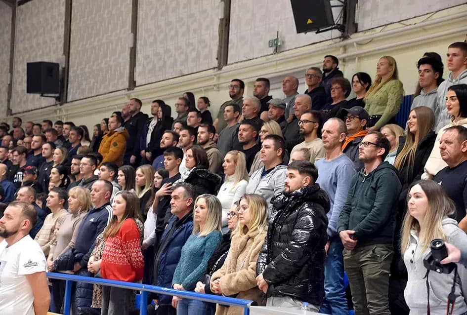 VELIČANSTVENA ZAVRŠNICA U GRABRIKU: Ekipa ʼSamsoneʼ osvojila Požegu i pokazala ogromno srce