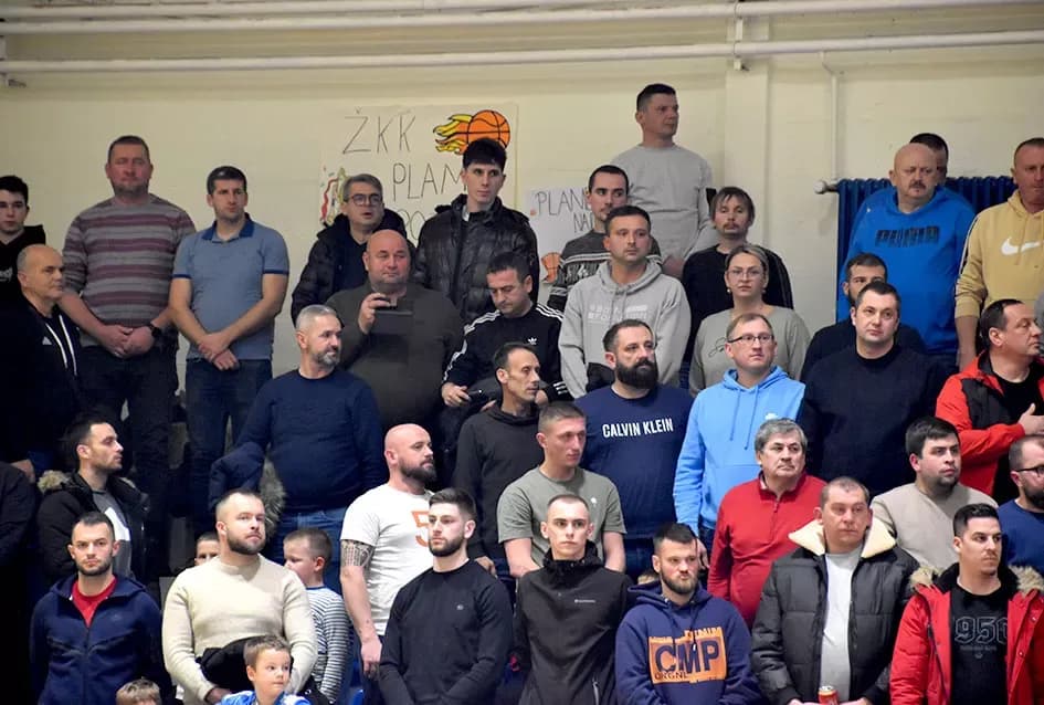 VELIČANSTVENA ZAVRŠNICA U GRABRIKU: Ekipa ʼSamsoneʼ osvojila Požegu i pokazala ogromno srce