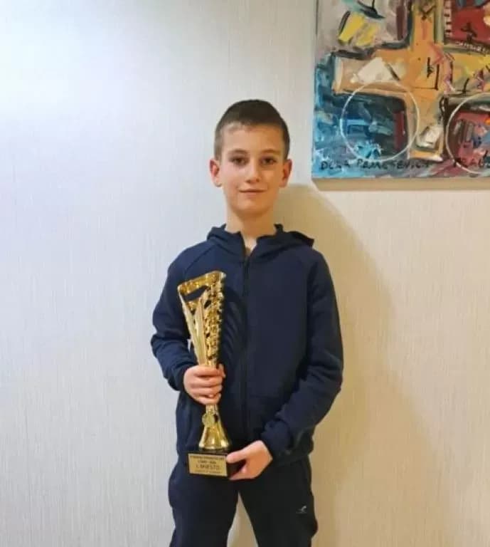 USPJEŠAN NASTUP MLADOG POŽEŠKOG ŠAHISTA: Mate Kovačević pobjednik na kadetskom prvenstvu Osječko-baranjske županije u uzrastu do 11 godina