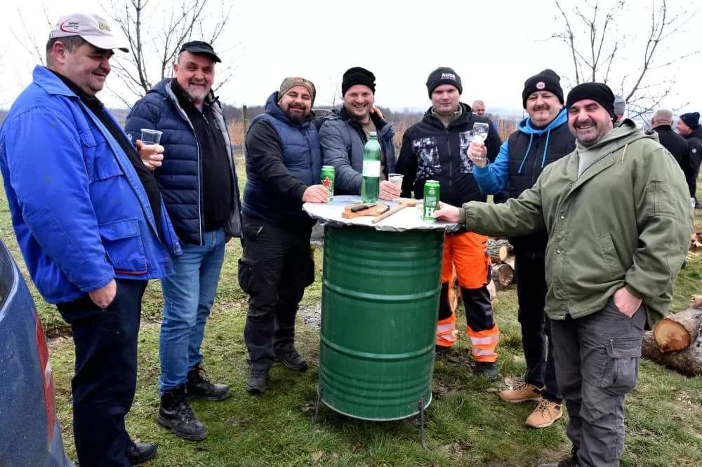Vincelovo postaje tradicija na Kamenjaku: Blagoslov i vrhunska domaća kapljica