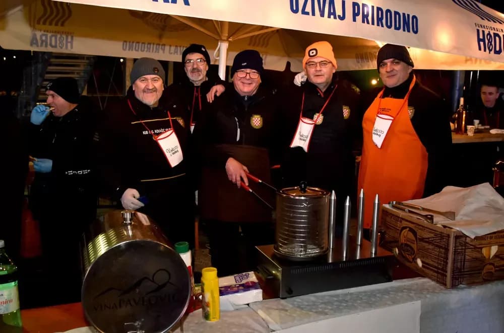 Uz tamburaše Fijakera proslavljeno 33. Vinkovo u Velikoj
