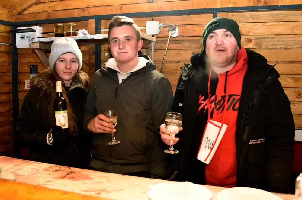 Uz tamburaše Fijakera proslavljeno 33. Vinkovo u Velikoj