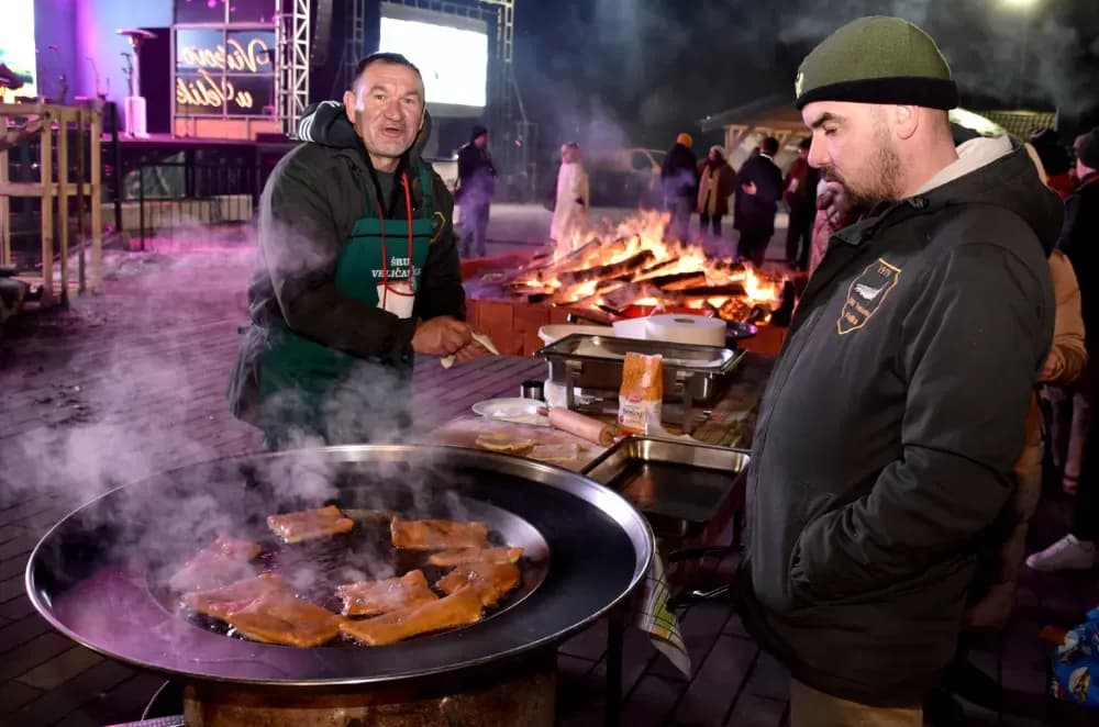 Uz tamburaše Fijakera proslavljeno 33. Vinkovo u Velikoj