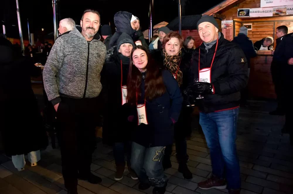 Uz tamburaše Fijakera proslavljeno 33. Vinkovo u Velikoj