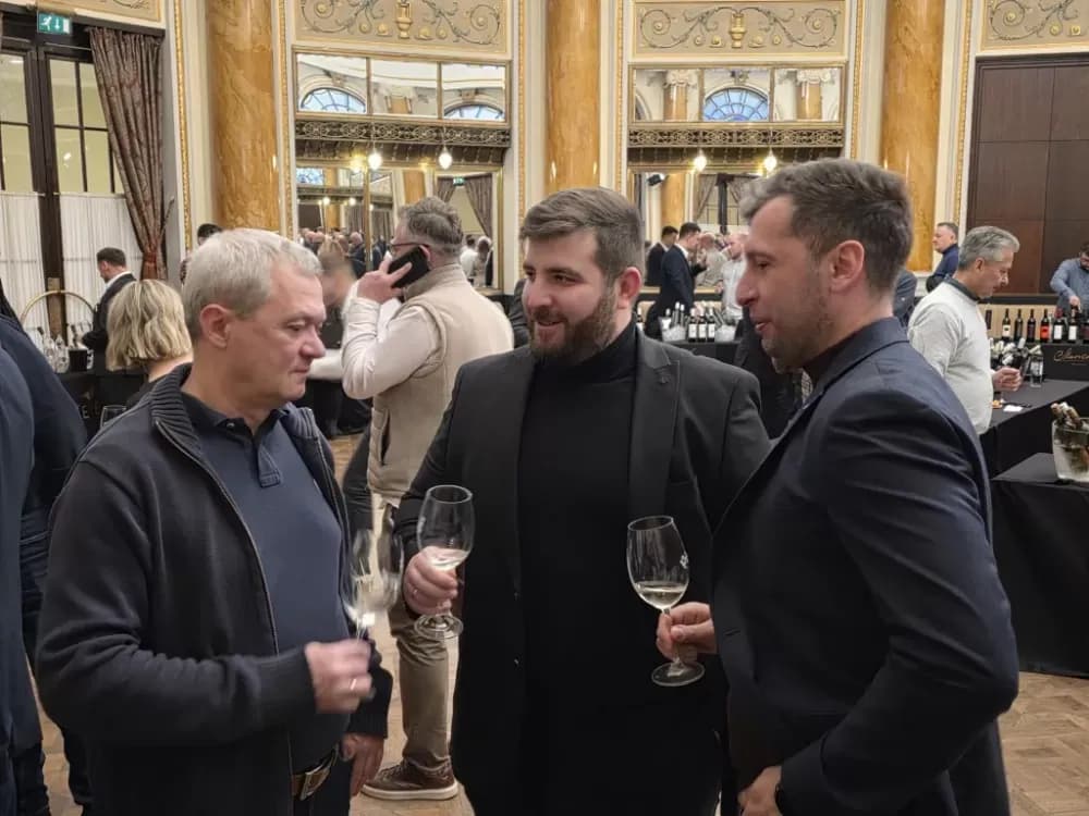 Vina Požeštine predstavljena na prestižnom En Primeur festivalu