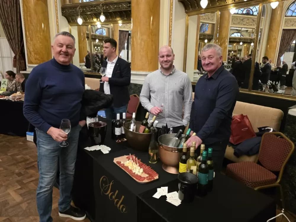 Vina Požeštine predstavljena na prestižnom En Primeur festivalu