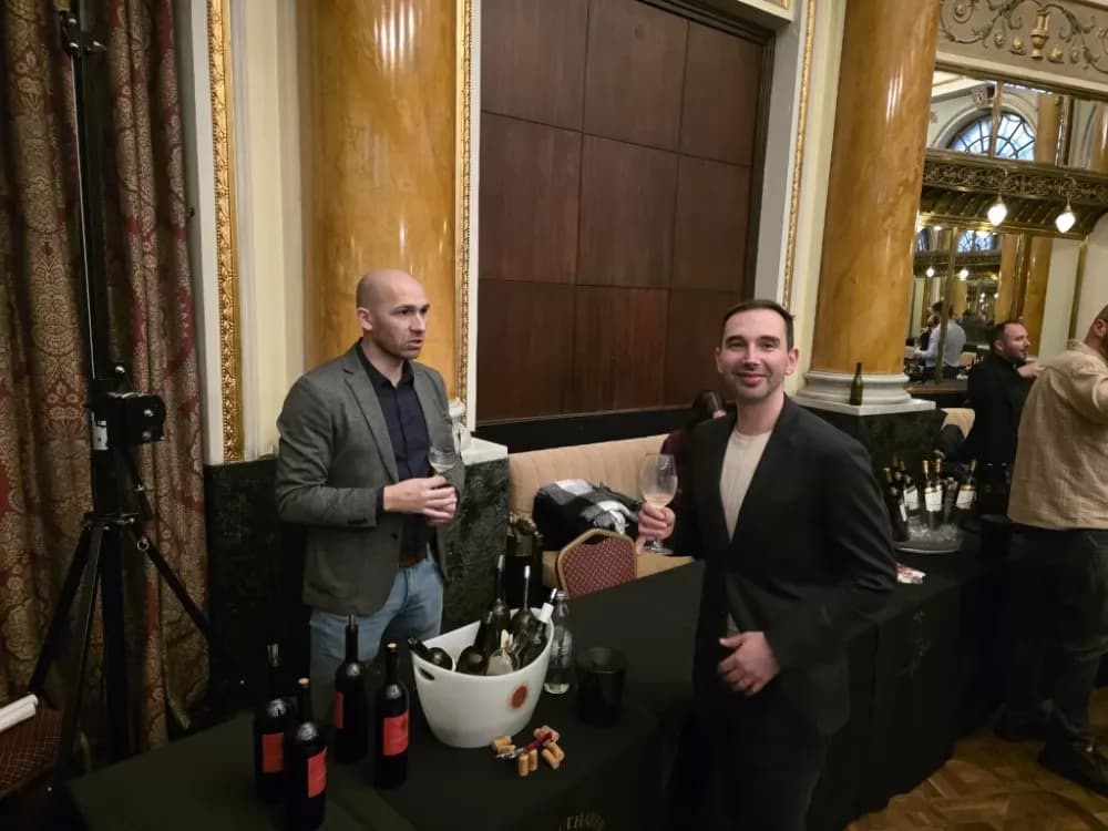 Vina Požeštine predstavljena na prestižnom En Primeur festivalu