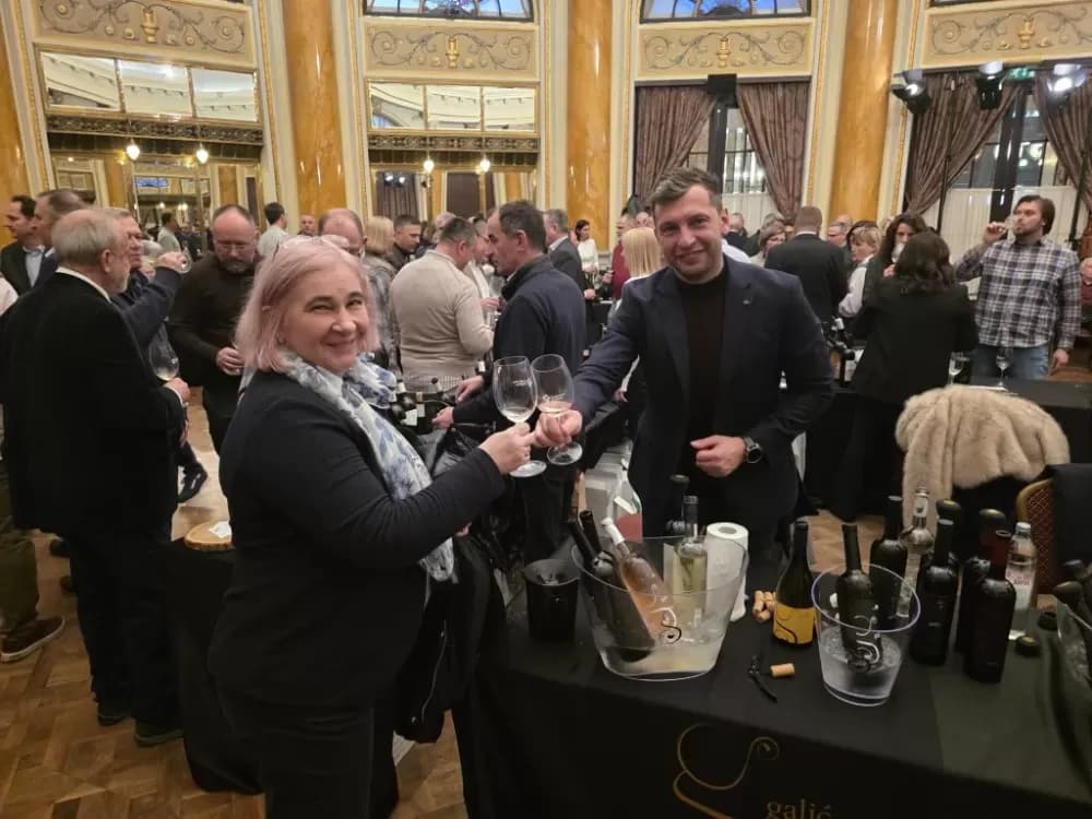 Vina Požeštine predstavljena na prestižnom En Primeur festivalu