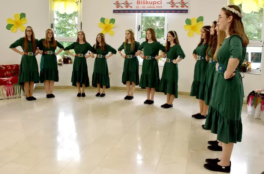 „Papučke vile“ u godinu dana postale ponos Biškupaca