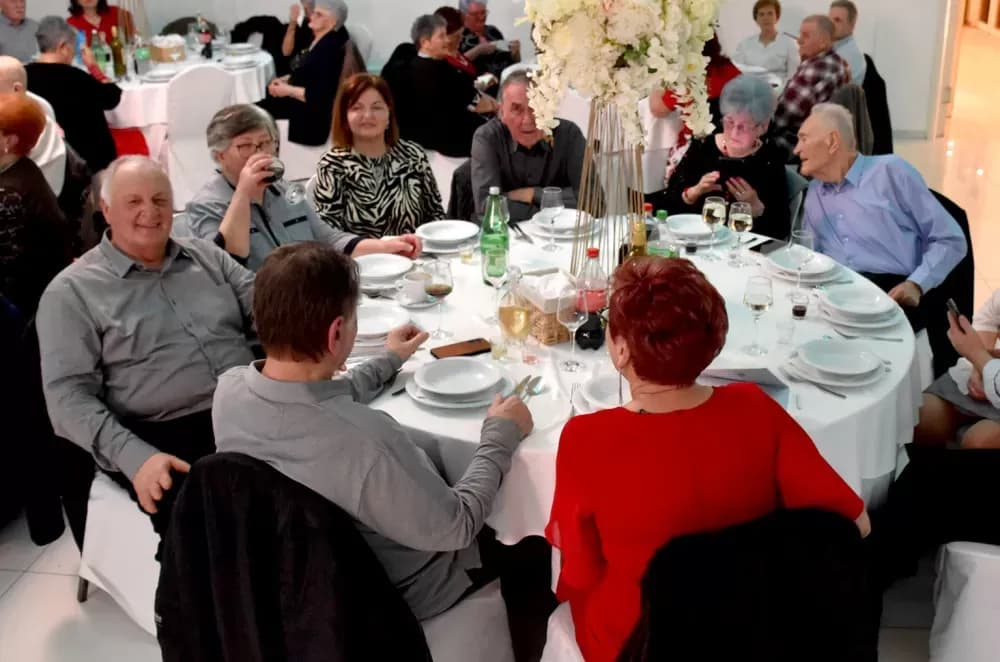 Valentinovo zajedno proslavilo 240 umirovljenika požeškog kraja