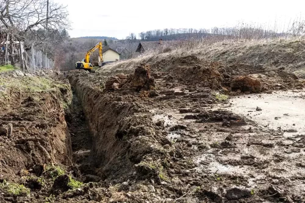 Grad Kutjevo potvrđuje predanost mještanima – završna faza vodovoda u Mitrovcu je u tijeku