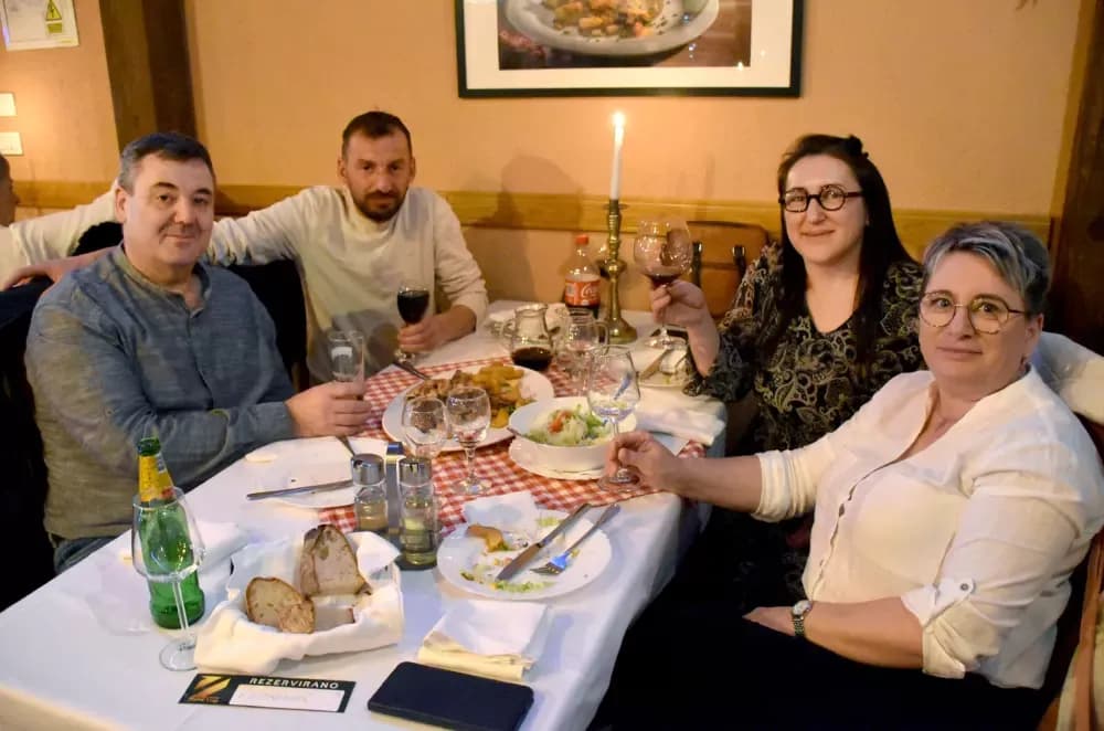ZLATNI LUG: Sjetili se Halida njegovim pjesmama iz grla više pjevača