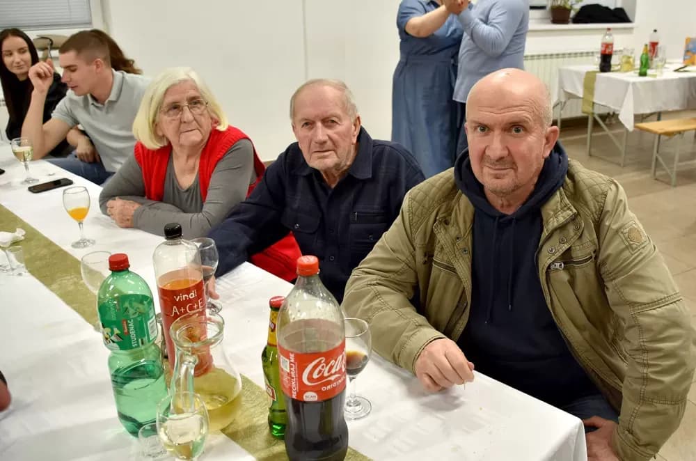 Veselje u Radovancima: Slavko Kovačević uz obitelj i brojne prijatelje proslavio 70. rođendan