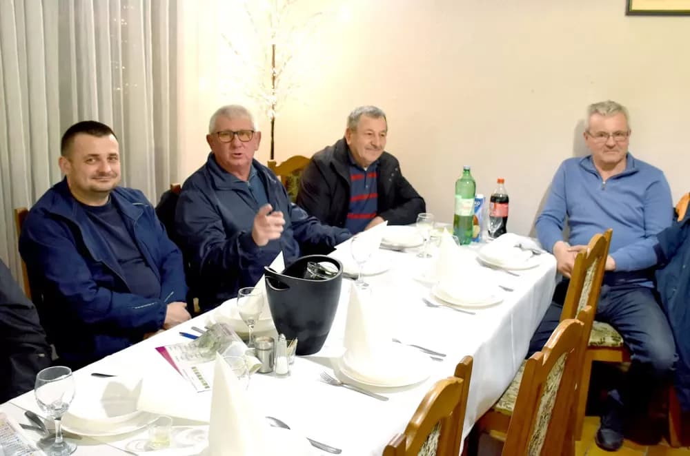 Kaptolački vinogradari i voćari spremni za sezonu: Stručno predavanje Syngente privuklo brojne proizvođače