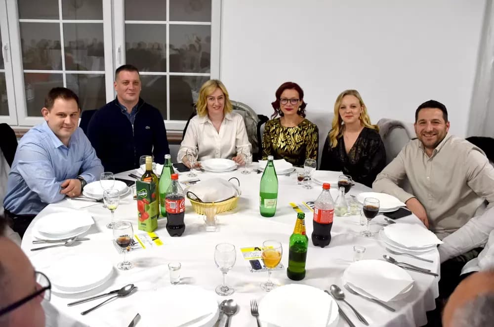 Na Tamburaškoj zabavi TS Šokci i Astal razveselili brojne posjetitelje