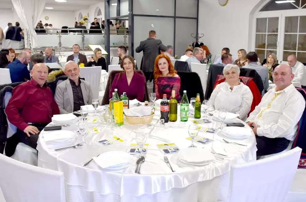 Na Tamburaškoj zabavi TS Šokci i Astal razveselili brojne posjetitelje