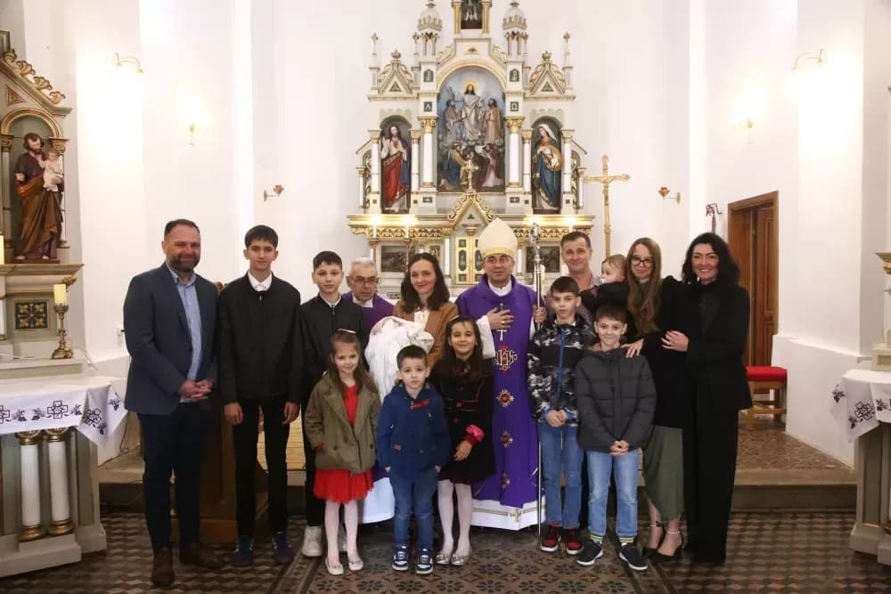 Deseto dijete u obitelji Ivić kao svjetlo nade u vremenu izazova