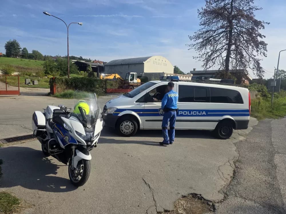 Policija pronašla vozačicu koja je pobjegla nakon nesreće u Požegi