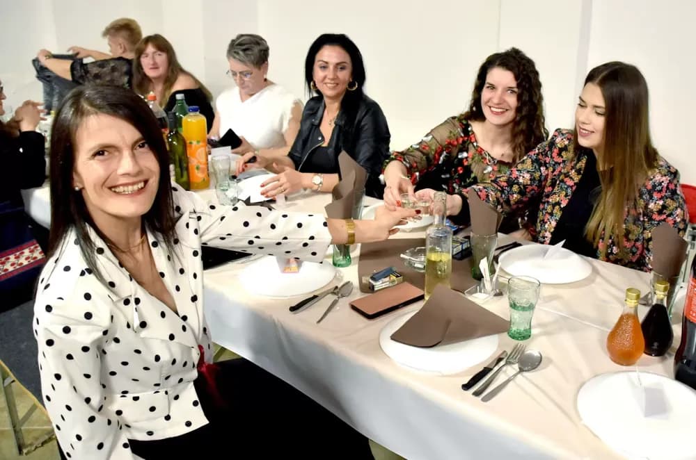 Jubilarni Dan žena u Tornju uz Dubu Biondića i Papučke vile