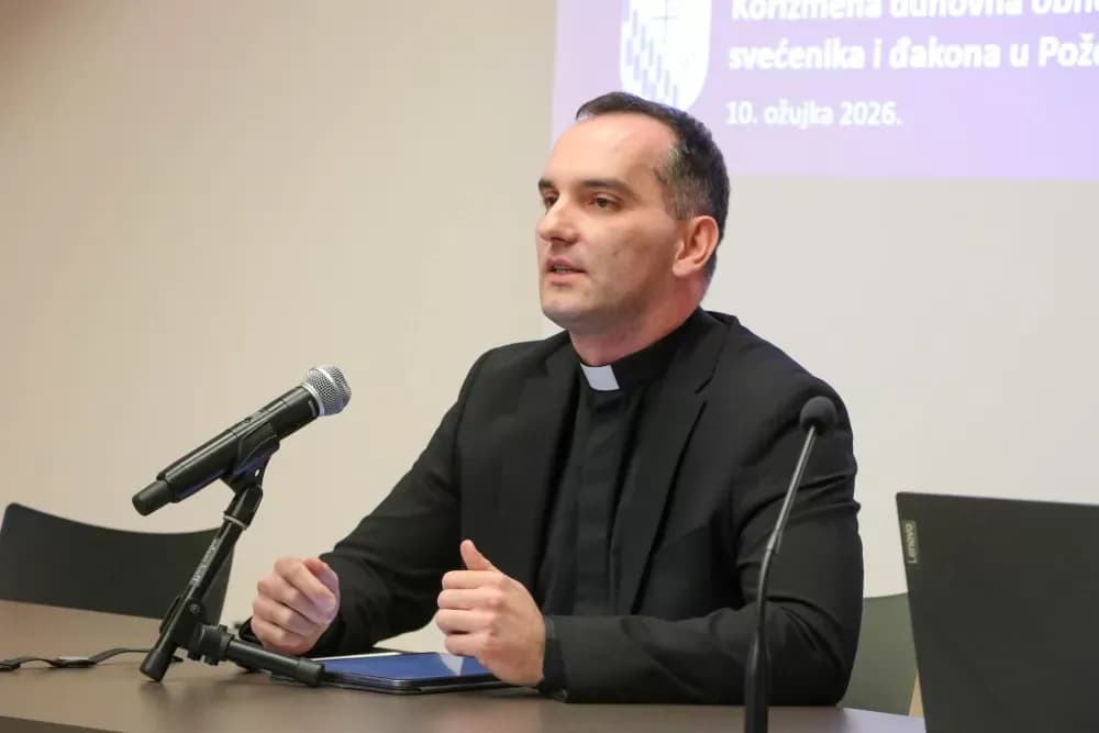 Svećenici Požeške biskupije na korizmenoj duhovnoj obnovi: Poziv na dublje jedinstvo s Kristom