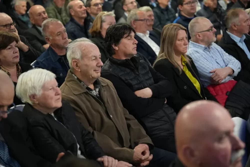 „Plenković na 36. obljetnici HDZ-a u Požegi: ‘Antonija Jozić i HDZ donose pobjede i projekte!’“